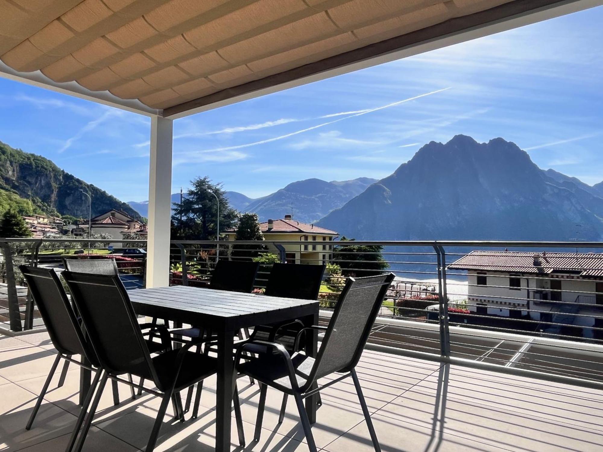 Costa Blu - Terrace Overlooking The Lake & Pool リーヴァ・ディ・ソルト エクステリア 写真