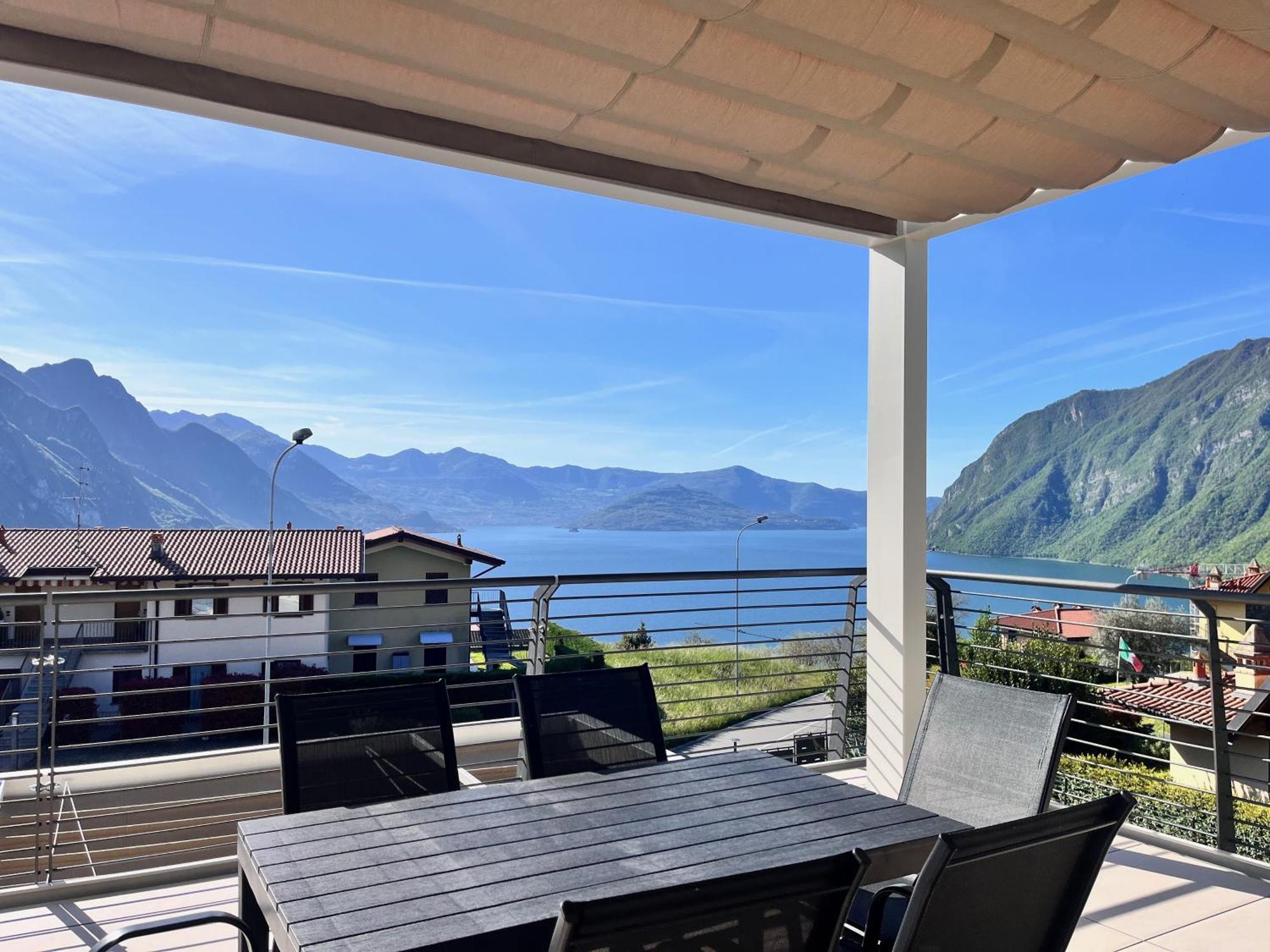 Costa Blu - Terrace Overlooking The Lake & Pool リーヴァ・ディ・ソルト エクステリア 写真